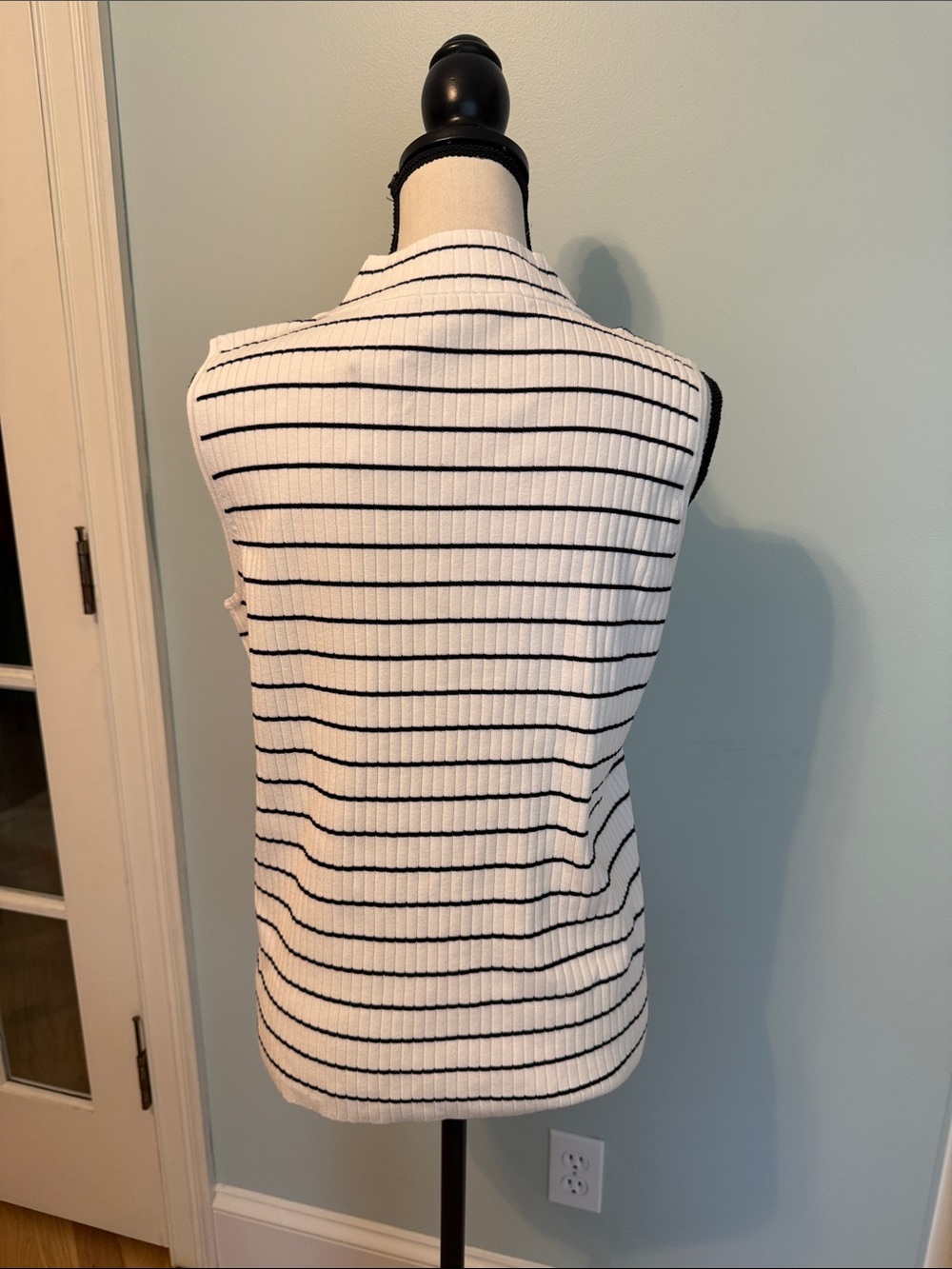 Talbots Blouse - Picture 3 of 4
